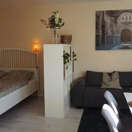 Unique: Cozy - Balcony - Kitchen - Netflix Apartment Bremen