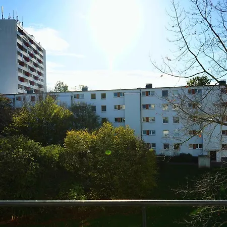 Apartment Unique: Cozy - Balcony - Kitchen - Netflix